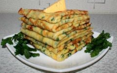 Сырные блины с зеленью