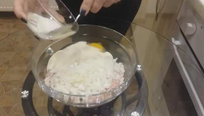 добавляем манку