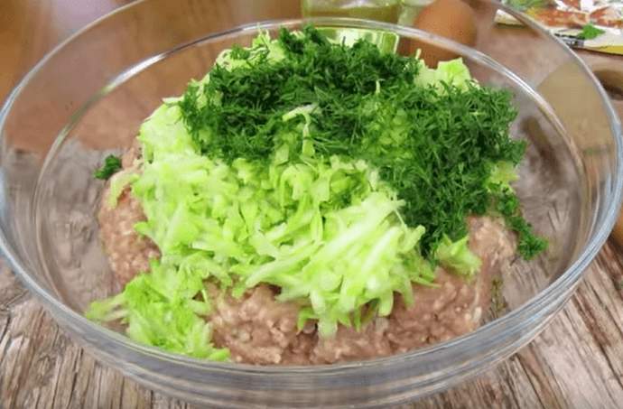 Котлеты из куриного фарша – рецепты сочных и вкусных котлет