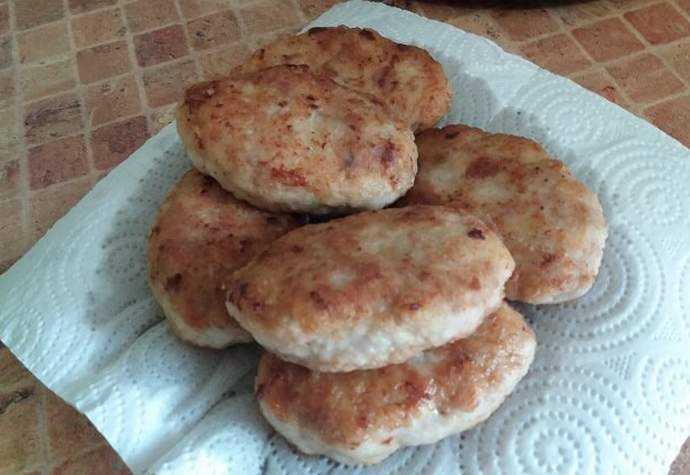 котлеты из куриного фарша классический рецепт